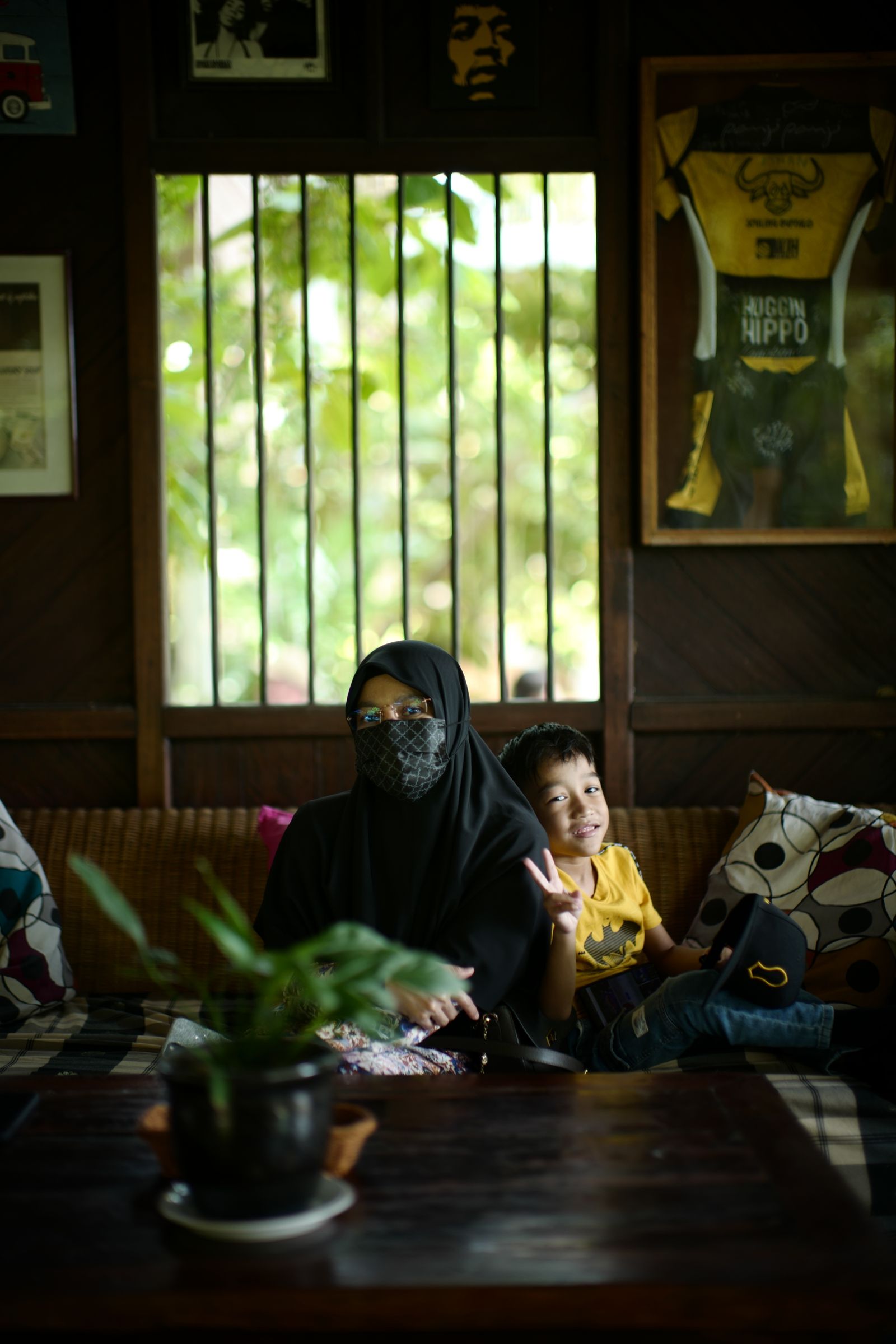 Ibu bersama anak