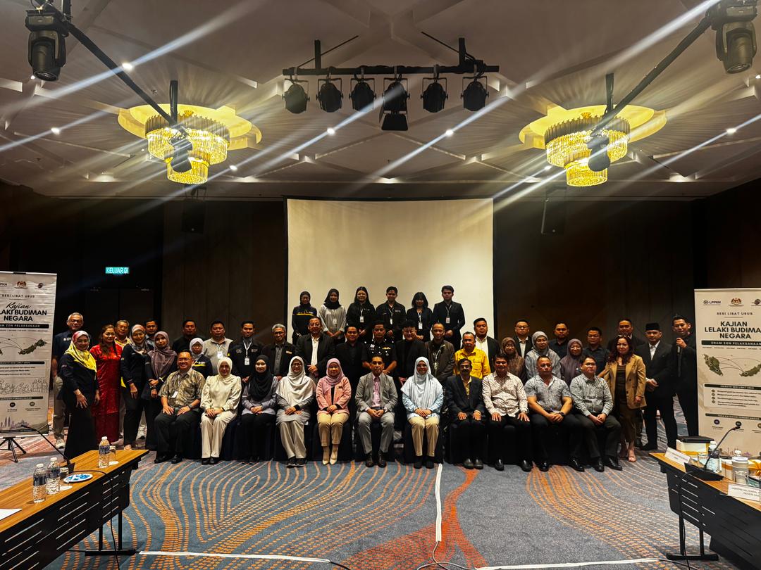 Gambar kenangan peserta Sesi Libat Urus Zon Sabah